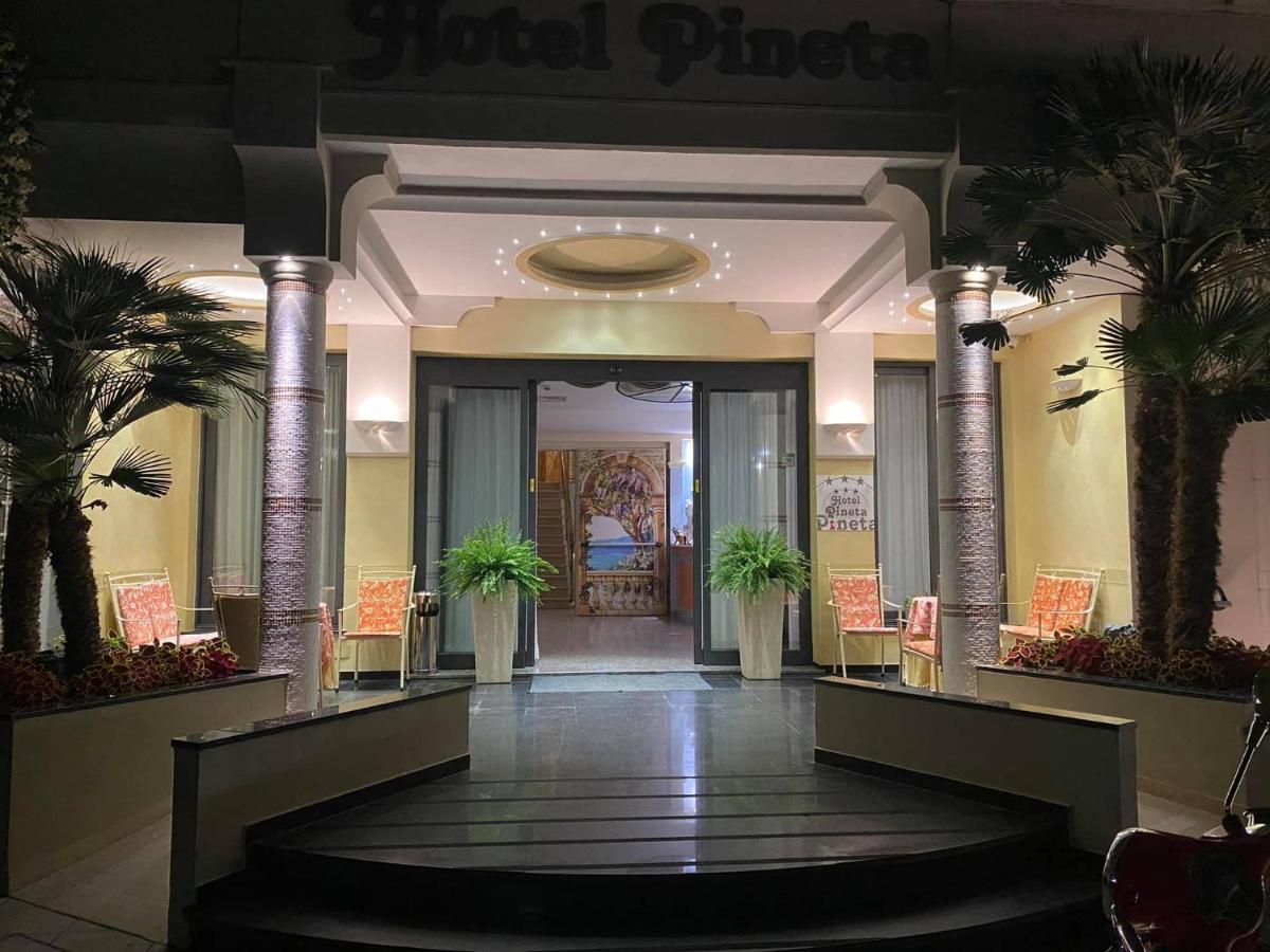 Hotel Pineta Bellaria-Igea Marina Ngoại thất bức ảnh