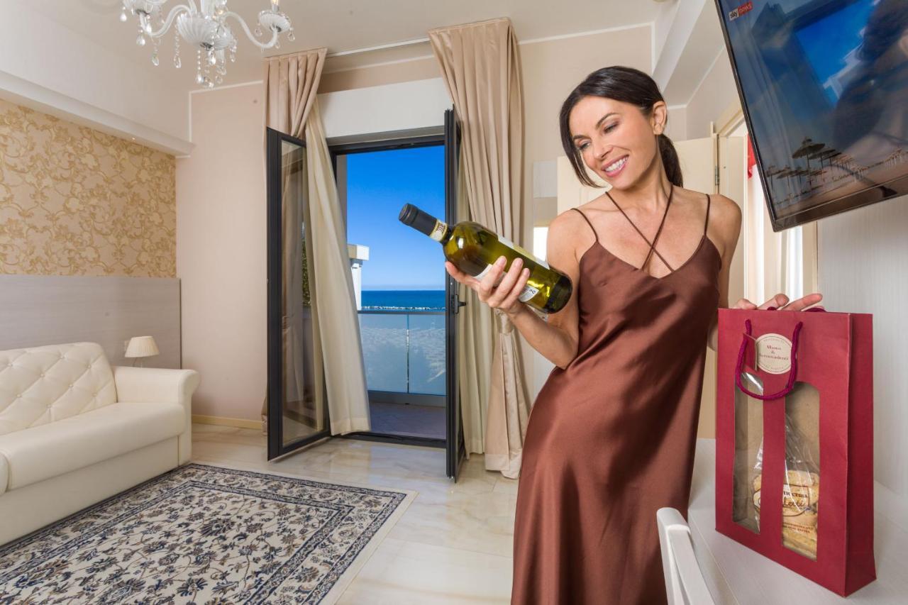 Hotel Pineta Bellaria-Igea Marina Ngoại thất bức ảnh
