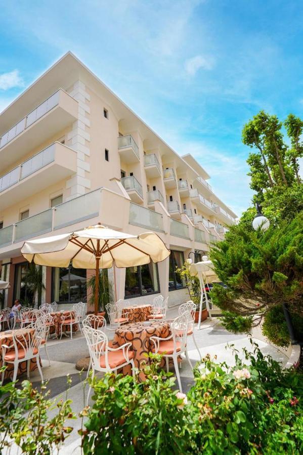 Hotel Pineta Bellaria-Igea Marina Ngoại thất bức ảnh